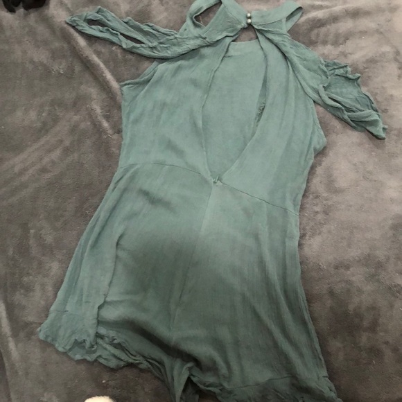 Cute green Romper off the shoulder - Picture 2 of 4